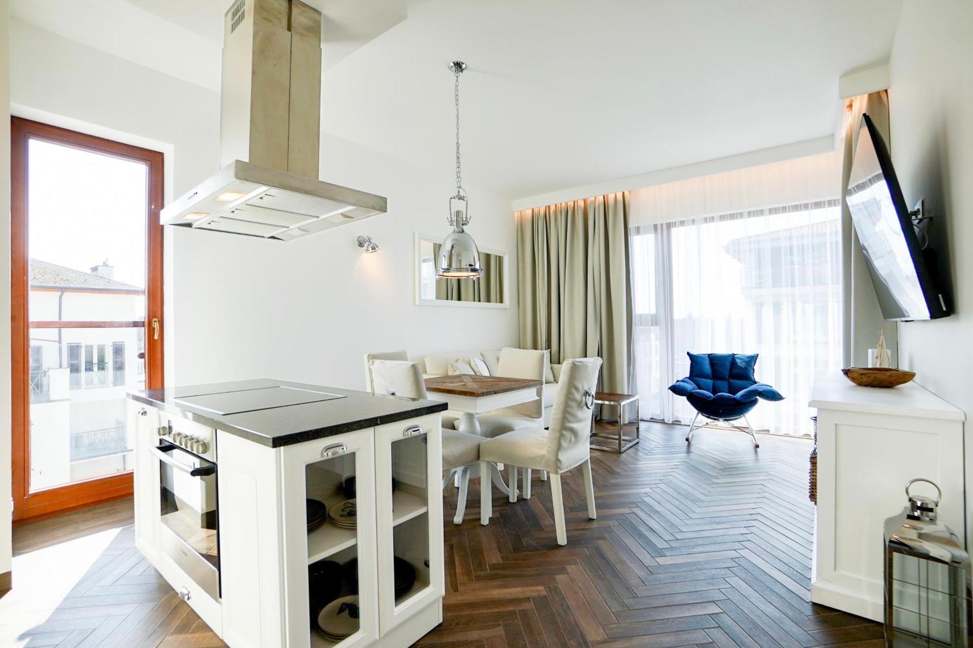 Baltic Park Plaza By Baltic Home ชวีโนวิชแจ ภายนอก รูปภาพ